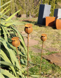 Makówka metalowa ozdoba do ogrodu corten rdzewiona 3D 035